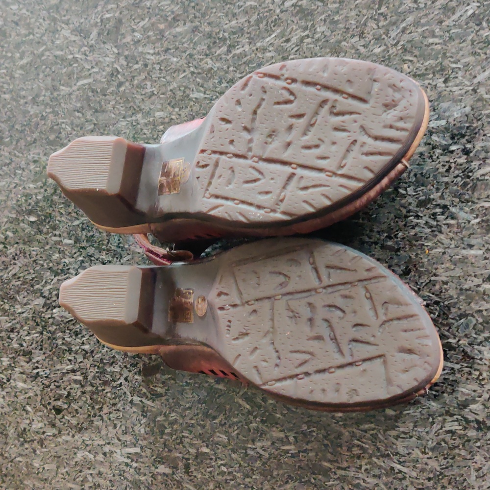 L'Artiste spring step shoes NWOT size 37 - Picture 3 of 4